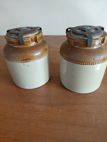 Stoneware pint storage jars - pint,