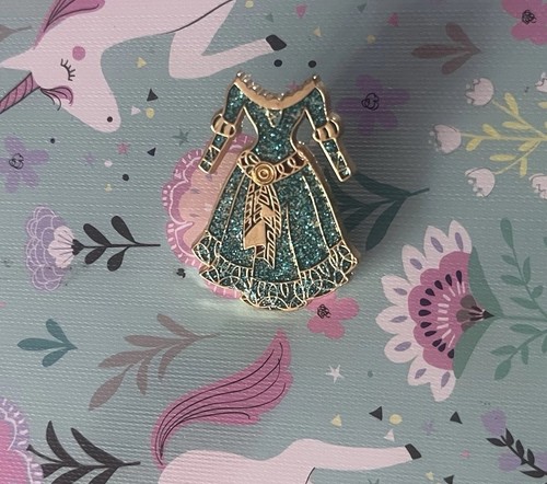 Disney pin merida dress - pin,