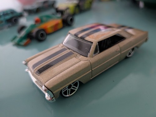 Hotwheels chevy nova resto - 66,