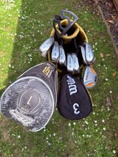 NICE  SET OF WILSON 1200 GOLF CLUBS WITH MD DRIVER IN WILSON STAND BAG. FREEPOST