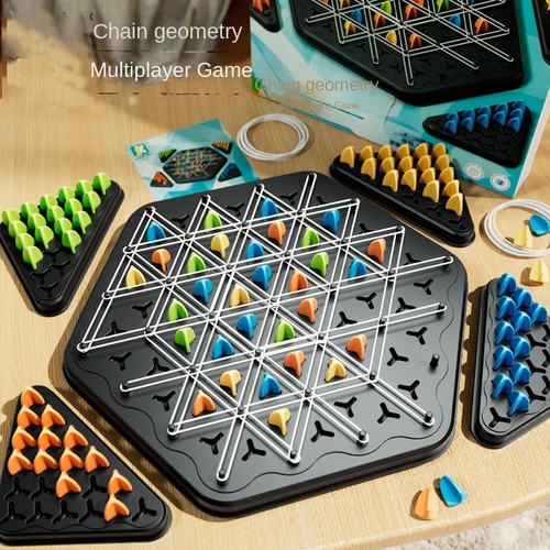 Geometric chess game - game, with