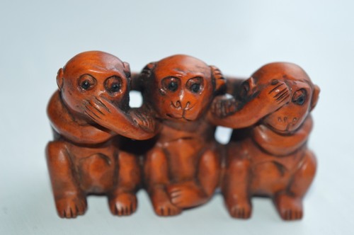 Three wise monkeys - three,