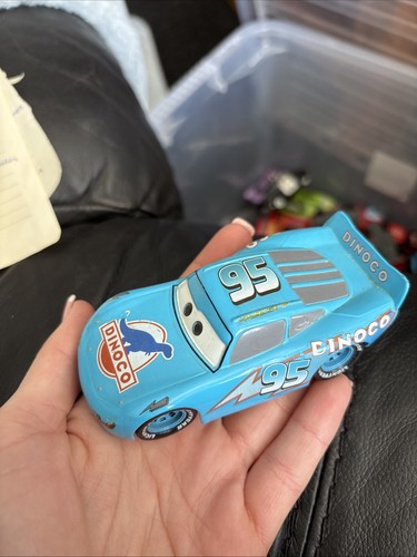 Disney cars diecast dinoco - cars,