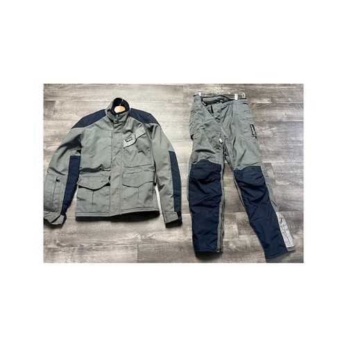 Aerostich roadcrafter gore tex - aerostich,