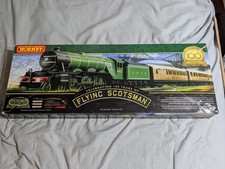 Hornby 100 Years of The Flying Scotaman R1255 00 Gauge Train Set Great Condition