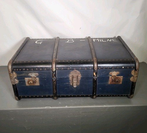 Antique large steamer - large,