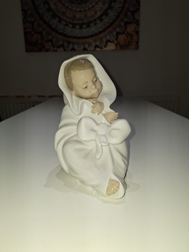 Nao lladro sitting - nao/lladro,,