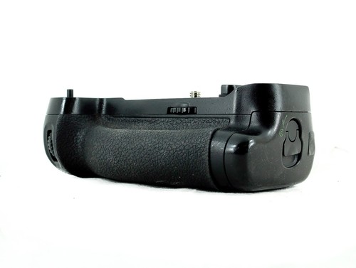 Original nikon d17 battery - original, mb-d17