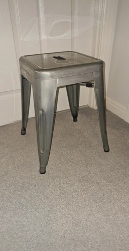 Metal breakfast bar stools - metal,