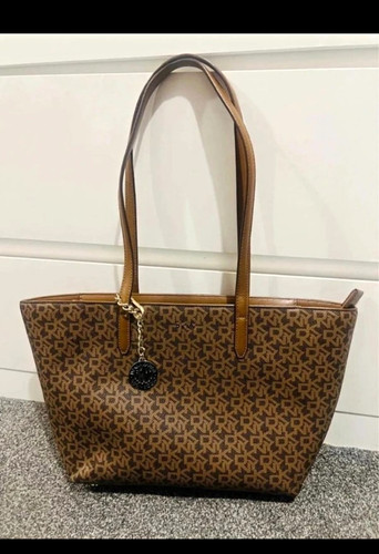 Dkny brown monogram - dkny,