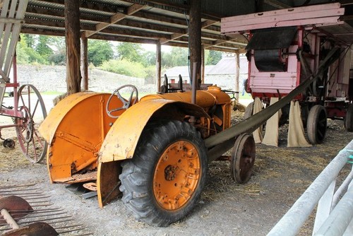 Photo 6x4 fordson tractor - photo,