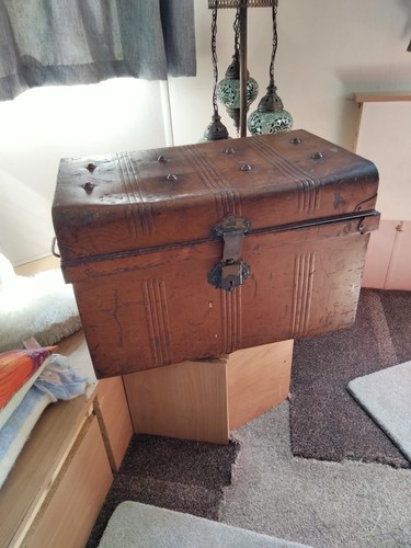 Large antique steamer trunk - large,