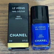 New in Box CHANEL Le Vernis