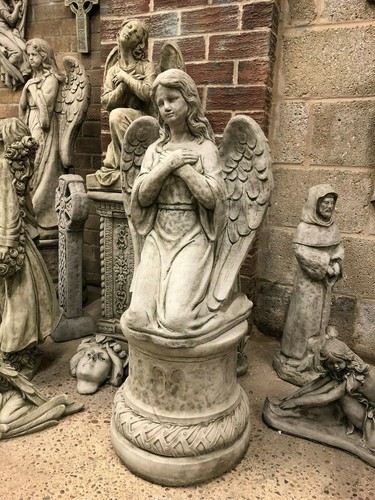 Large kneeling angel statue - large,