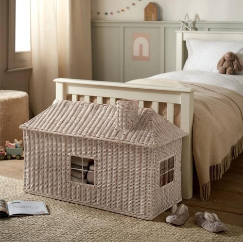 The white company - company, rattan