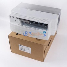 1PC NEW LENZE SERVO DRIVE