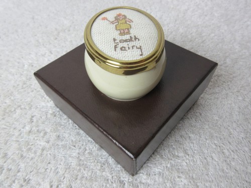 Tooth fairy oval ceramic - tooth,