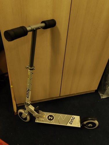 Zinc scooter - zinc,