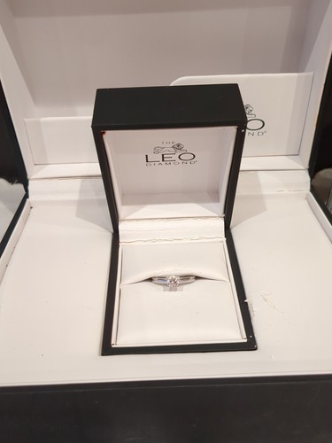 The leo diamond platinum - leo,