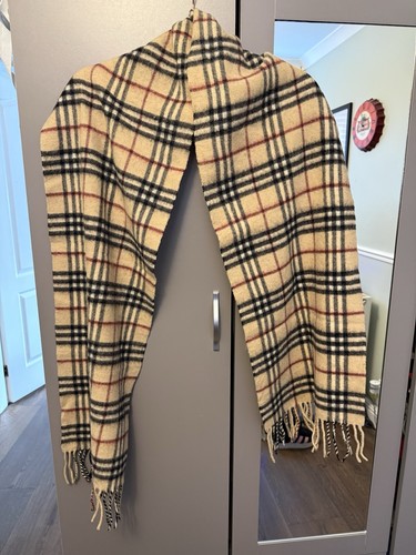 Burberry 100 lambswool scarf - 100%,