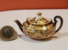 ROYAL CROWN DERBY MINIATURE