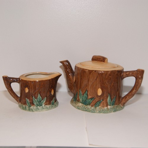 Keele street pottery tree - keele,