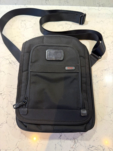 Tumi 22115dh black - black, nylon