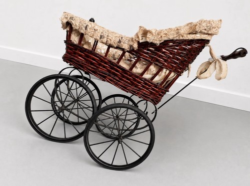 Vintage dolls pram - vintage,