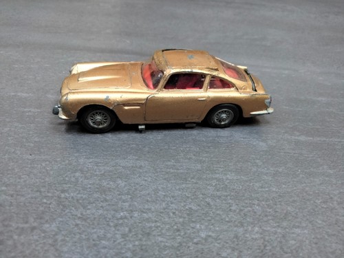 Corgi toys 261 - corgi, no.