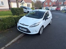 Ford Fiesta Van (2011)1.3TD
