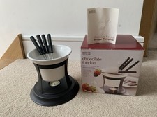 Chocolate fondue set - chocolate,