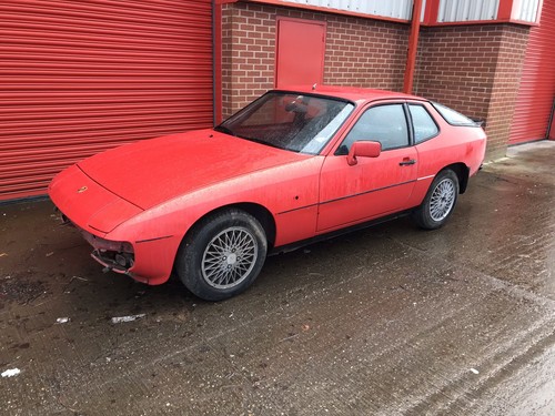 Porsche 924 headlight breaking - porsche,