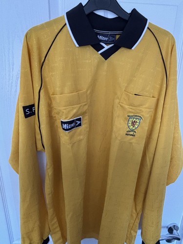 Matchworn scottish referee - matchworn, fa
