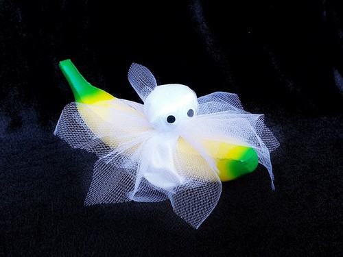 Ghost ring halloween gag - ring.,