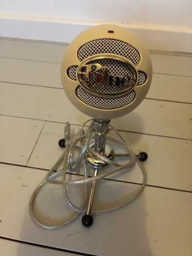 Blue snowball microphone - blue,