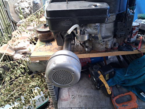 Briggs stratton 11 hp - &,