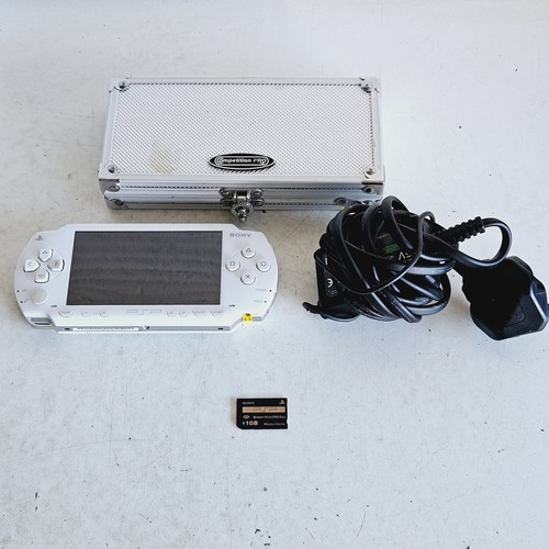 Sony psp 1000 white console - sony,