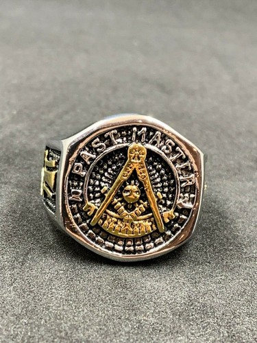 Men past master degree masonic - men,