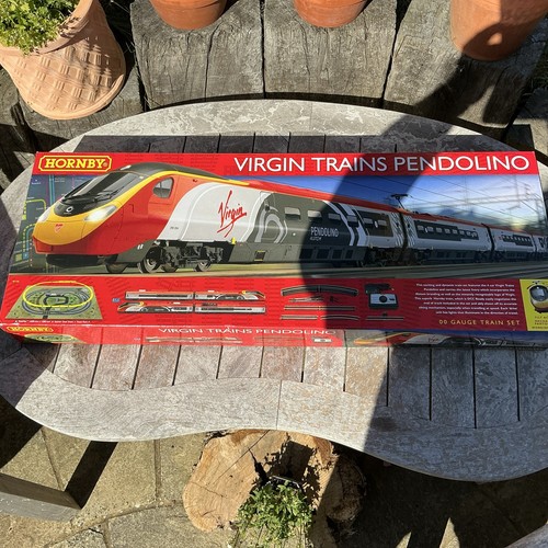 Hornby virgin trains - trains, pendolino