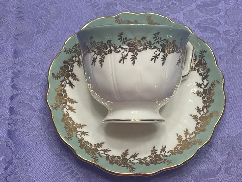 Aynsley bone china teacup and - aynsley,
