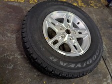 Jeep Grand Cherokee WJ wheel
