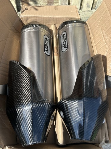 Triumph speed triple 1050 - triumph,