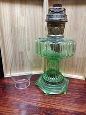 Vtg Green Aladdin Cathedral Convex Ribbed Oil Lamp w/Nu-Type Model B Burner