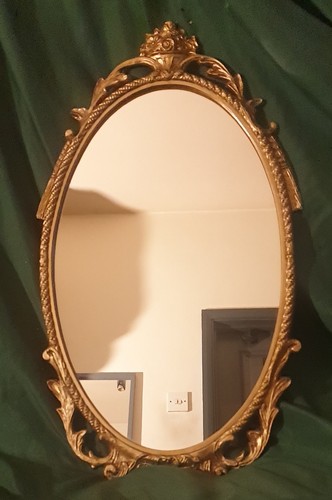 Fabulous vintage gold gilt - gold,