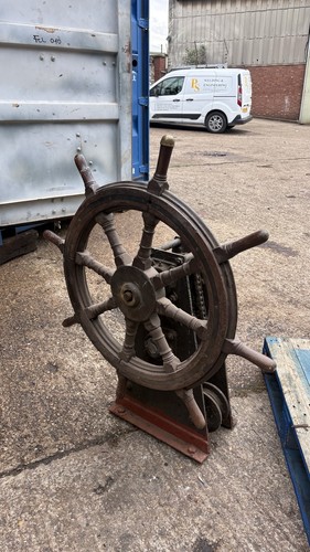 Large antique ship - large, wheel