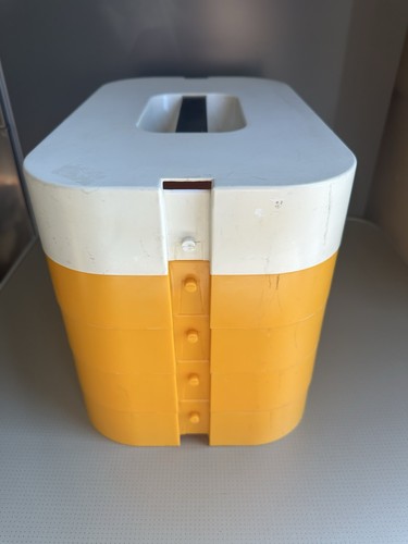 Vintage kambrook yellow picnic - vintage,