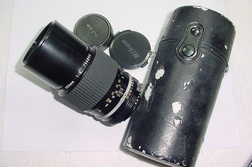 Nikon 200mm nikkor ai - 200mm,