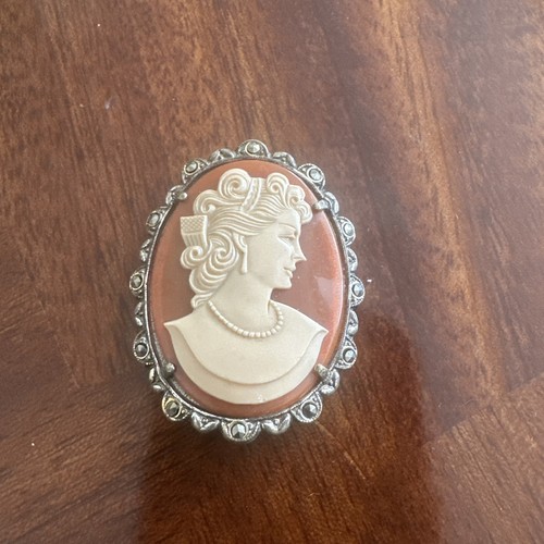 Cameo brooch pendant costume - cameo,