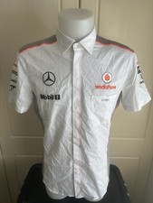 VODAFONE McLAREN MERCEDES F1 TEAM ISSUE SHORTSLEEVE SHIRT MENS MEDIUM BOSS 2013
