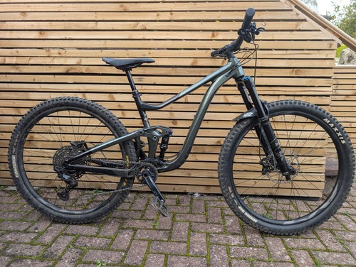 Giant trance 2022 - giant, x